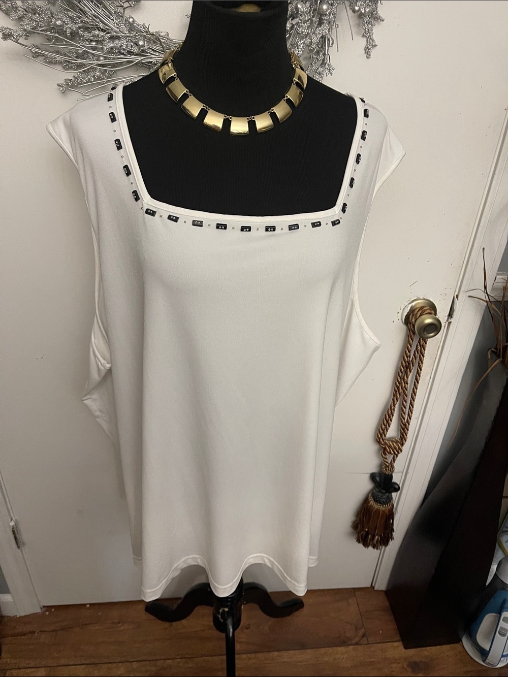 Maggie Barnes White Square-Neck Tank with Black Bead Trim